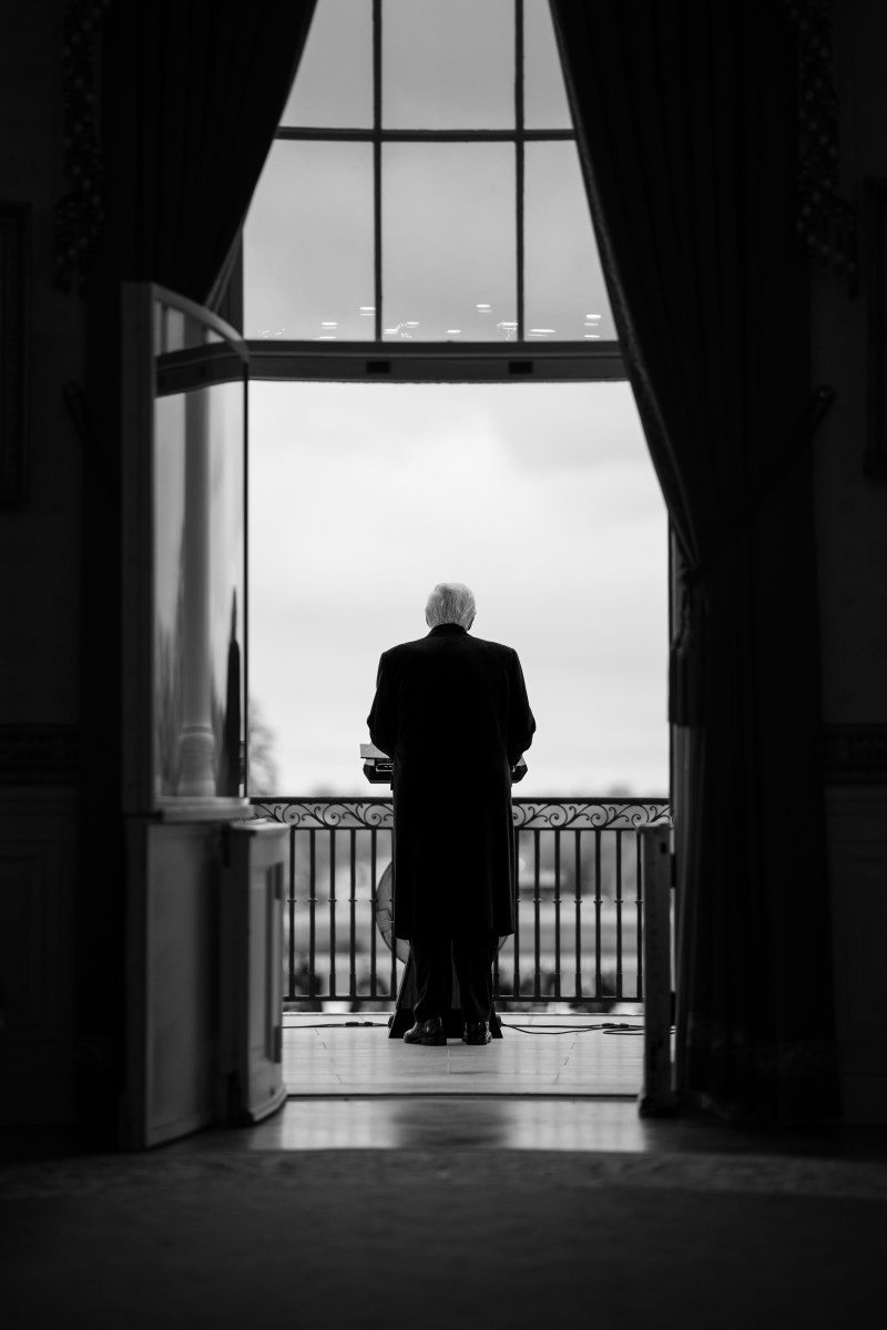President Donald J. Trump delivers remarks from the Blue Room Balcony at a Great American Agriculture Celebration on the South Lawn, Friday, March 27, 2026. (Official White House photo by Daniel Torok)