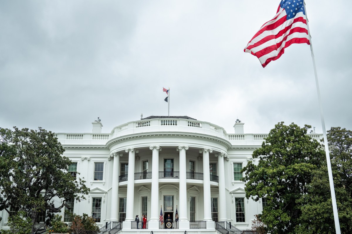 President Donald J. Trump delivers remarks from the Blue Room Balcony at a Great American Agriculture Celebration on the South Lawn, Friday, March 27, 2026. (Official White House photo by Daniel Torok)