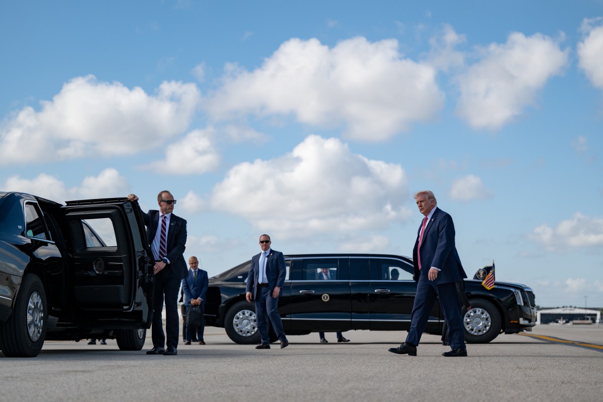 President Donald J. Trump disembarks Air Force One at Miami International Airport in Miami, Florida on Friday, March 27, 2026.(Official White House Photo by Molly Riley)