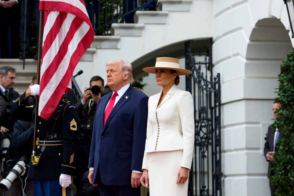 President Donald J. Trump and First Lady Melania Trump greet King Charles III and Queen Camilla of the United Kingdom at the South Portico during a State Arrival ceremony, Tuesday, April 28, 2026. (Official White House Photo by Andrea Hanks)