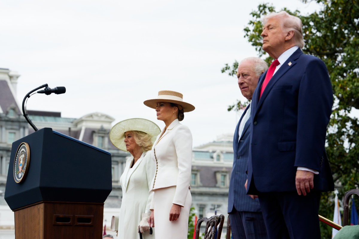 President Donald J. Trump and First Lady Melania Trump greet King Charles III and Queen Camilla of the United Kingdom at the South Portico during a State Arrival ceremony, Tuesday, April 28, 2026. (Official White House Photo by Andrea Hanks)