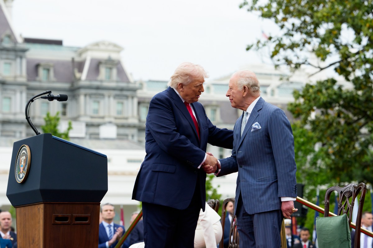 President Donald J. Trump and First Lady Melania Trump greet King Charles III and Queen Camilla of the United Kingdom at the South Portico during a State Arrival ceremony, Tuesday, April 28, 2026. (Official White House Photo by Andrea Hanks)