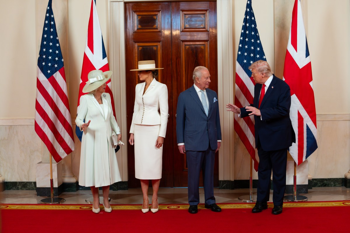 President Donald J. Trump and First Lady Melania Trump greet King Charles III and Queen Camilla of the United Kingdom at the South Portico during a State Arrival ceremony, Tuesday, April 28, 2026. (Official White House Photo by Andrea Hanks)