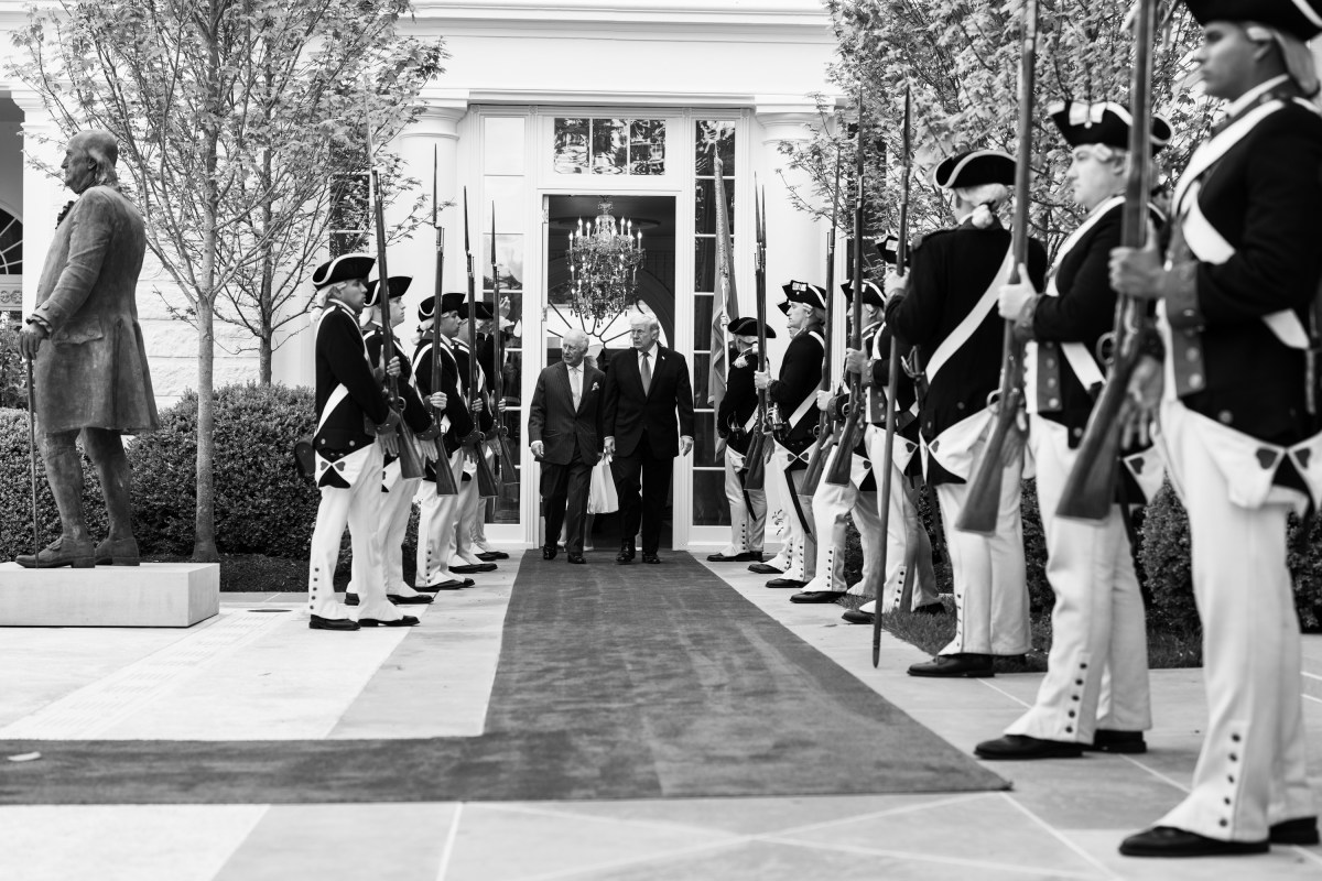 President Donald J. Trump and First Lady Melania Trump greet King Charles III and Queen Camilla of the United Kingdom at the South Portico during a State Arrival ceremony, Tuesday, April 28, 2026. (Official White House Photo by Andrea Hanks)