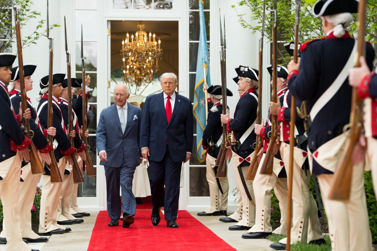 President Donald J. Trump and First Lady Melania Trump greet King Charles III and Queen Camilla of the United Kingdom at the South Portico during a State Arrival ceremony, Tuesday, April 28, 2026. (Official White House Photo by Andrea Hanks)