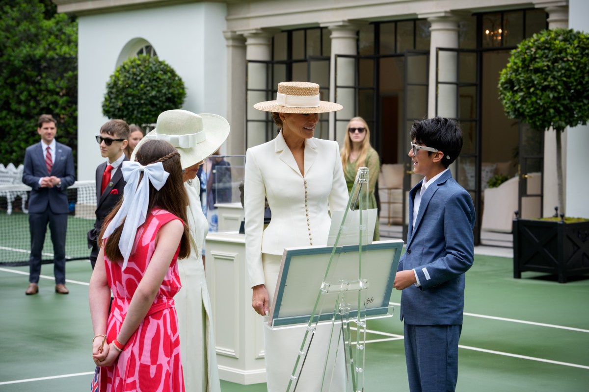 President Donald J. Trump and First Lady Melania Trump greet King Charles III and Queen Camilla of the United Kingdom at the South Portico during a State Arrival ceremony, Tuesday, April 28, 2026. (Official White House Photo by Andrea Hanks)