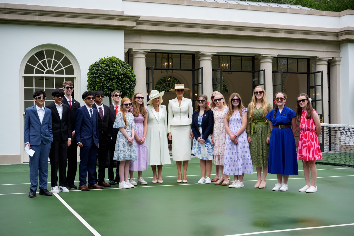 President Donald J. Trump and First Lady Melania Trump greet King Charles III and Queen Camilla of the United Kingdom at the South Portico during a State Arrival ceremony, Tuesday, April 28, 2026. (Official White House Photo by Andrea Hanks)