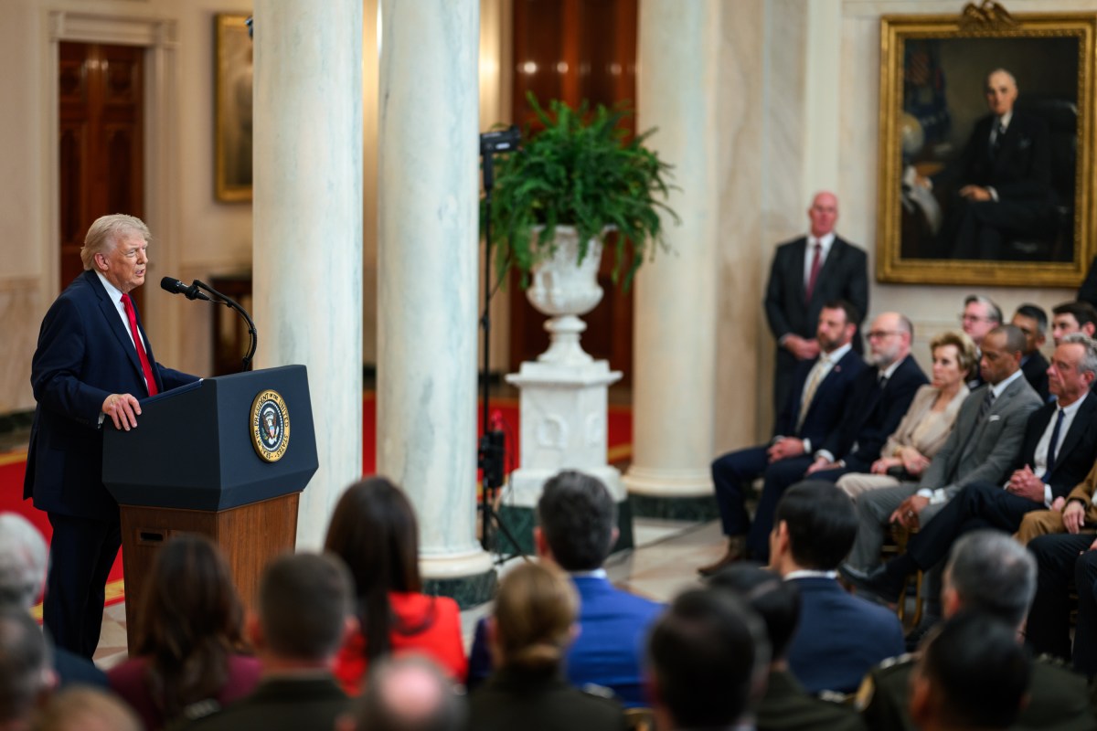 President Donald Trump delivers an address to the nation, Wednesday, April 1, 2026, in the Cross Hall of the White House. (Official White House Photo by Daniel Torok)