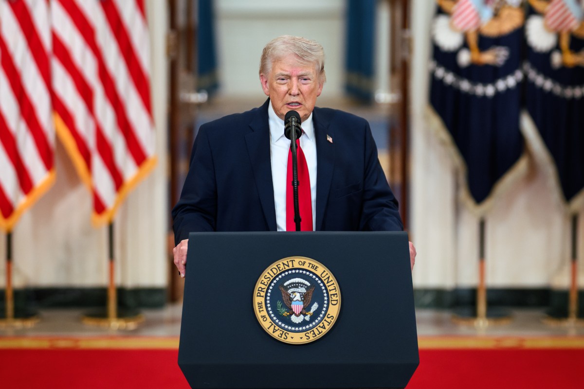 President Donald Trump delivers an address to the nation, Wednesday, April 1, 2026, in the Cross Hall of the White House. (Official White House Photo by Daniel Torok)