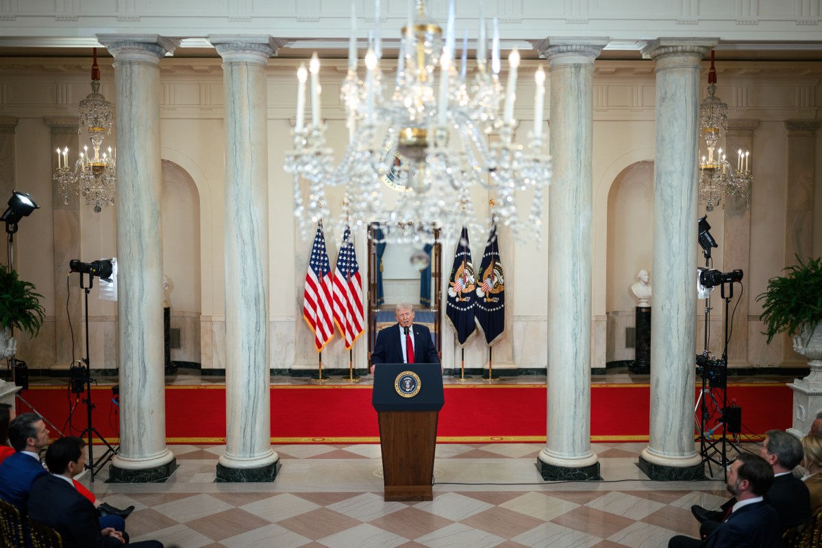 President Donald Trump delivers an address to the nation, Wednesday, April 1, 2026, in the Cross Hall of the White House. (Official White House Photo by Daniel Torok)