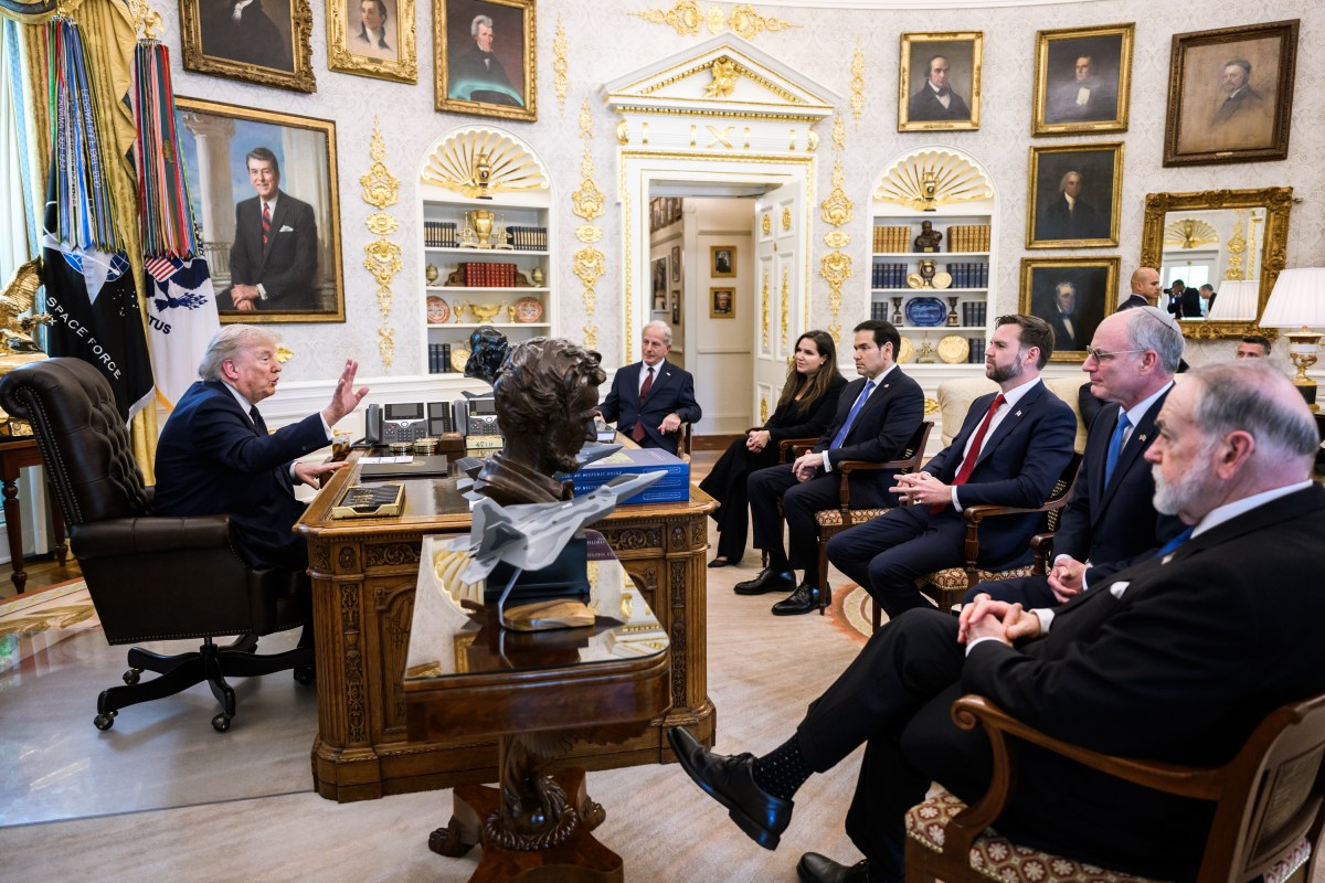 President Donald J. Trump meets with Lebanese Ambassador to the U.S. Nada Hamadeh, Israeli Ambassador to the U.S. Jay Michael Leiter, and U.S. Ambassador to Lebanon Michael Issa in the Oval Office, Thursday, April 23, 2026. (Official White House Photo by Joyce N. Boghosian)