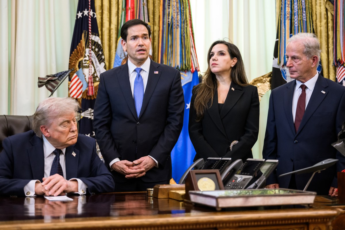 President Donald J. Trump meets with Lebanese Ambassador to the U.S. Nada Hamadeh, Israeli Ambassador to the U.S. Jay Michael Leiter, and U.S. Ambassador to Lebanon Michael Issa in the Oval Office, Thursday, April 23, 2026. (Official White House Photo by Joyce N. Boghosian)