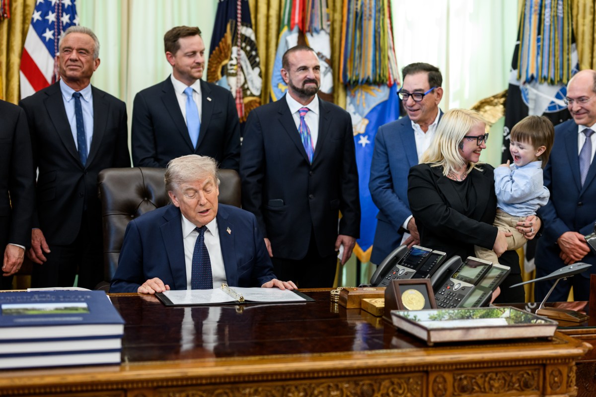 President Donald J. Trump participates in a Health Care Affordability event announcing a drug pricing deal with Regeneron, Thursday, April 23, 2026, in the Oval Office. (Official White House Photo by Molly Riley)
