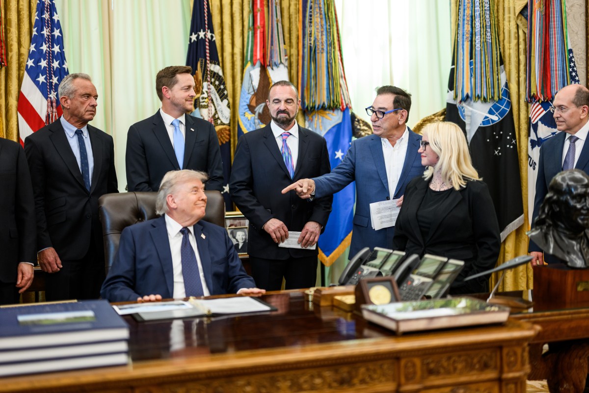 President Donald J. Trump participates in a Health Care Affordability event announcing a drug pricing deal with Regeneron, Thursday, April 23, 2026, in the Oval Office. (Official White House Photo by Molly Riley)