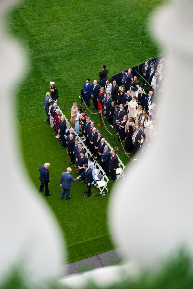 President Donald J. Trump and King Charles III greet members of the U.S. and U.K. delegations during a State Arrival ceremony on the South Lawn of the White House, Tuesday, April 28, 2026. (Official White House Photo by Abe McNatt)