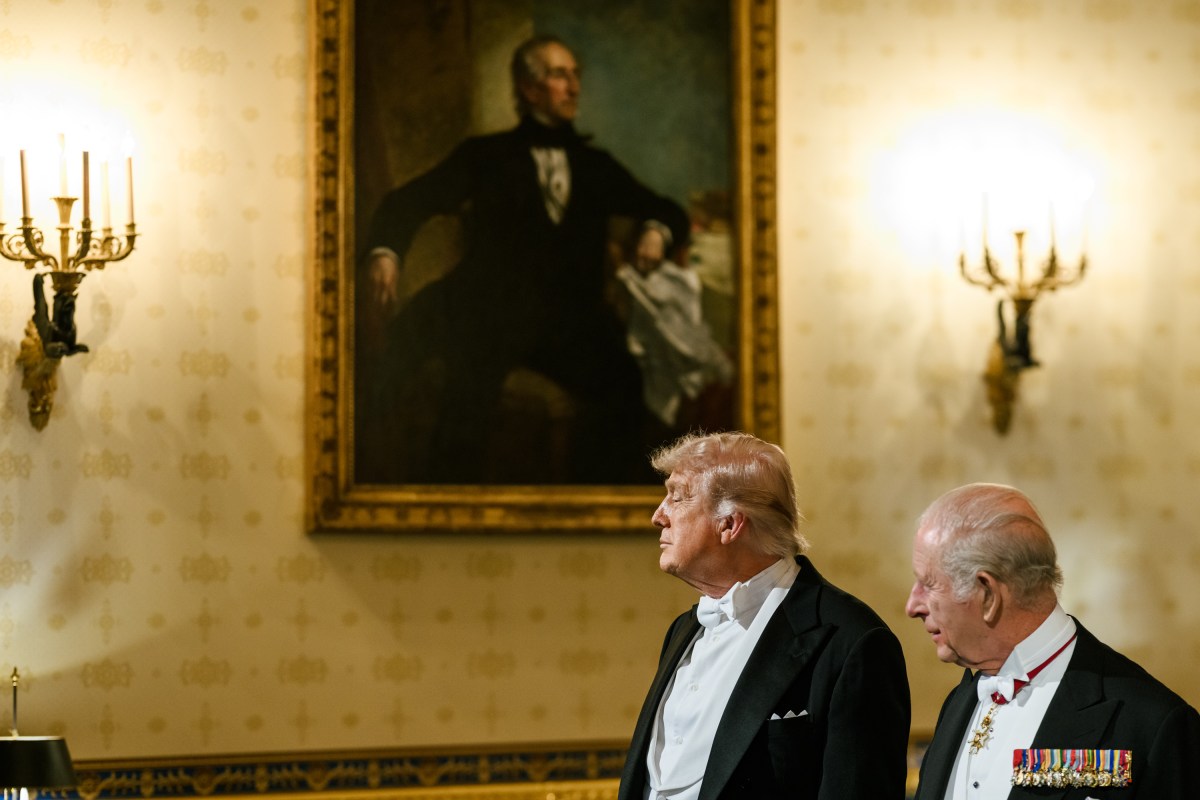 President Donald J. Trump, First Lady Melania Trump and King Charles III and Queen Camilla of the United Kingdom participate in a receiving line in the Blue Room before a State Dinner, Tuesday, April 28, 2026. (Official White House Photo by Daniel Torok)