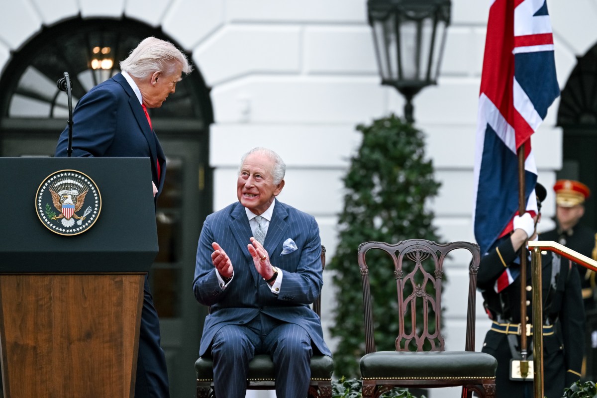 President Donald J. Trump and First Lady Melania Trump greet King Charles III and Queen Camilla of the United Kingdom at the South Portico during a State Arrival ceremony, Tuesday, April 28, 2026. (Official White House Photo by Joyce N. Boghosian)