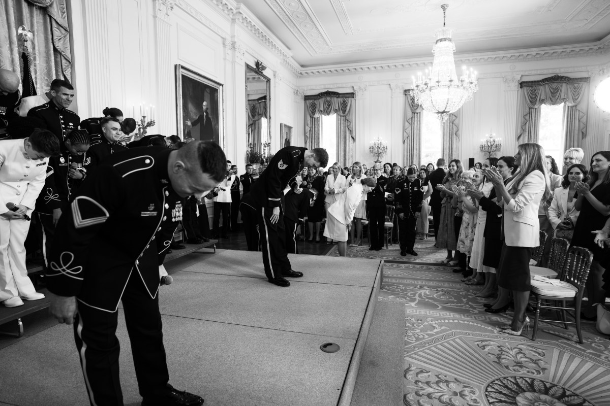 The United States Armed Forces Chorus and the United States Army Band’s Army Strings perform at a Military Mothers’ Day event, Wednesday, May 6, 2026, in the East Room of the White House. (Official White House Photo by Andrea Hanks)