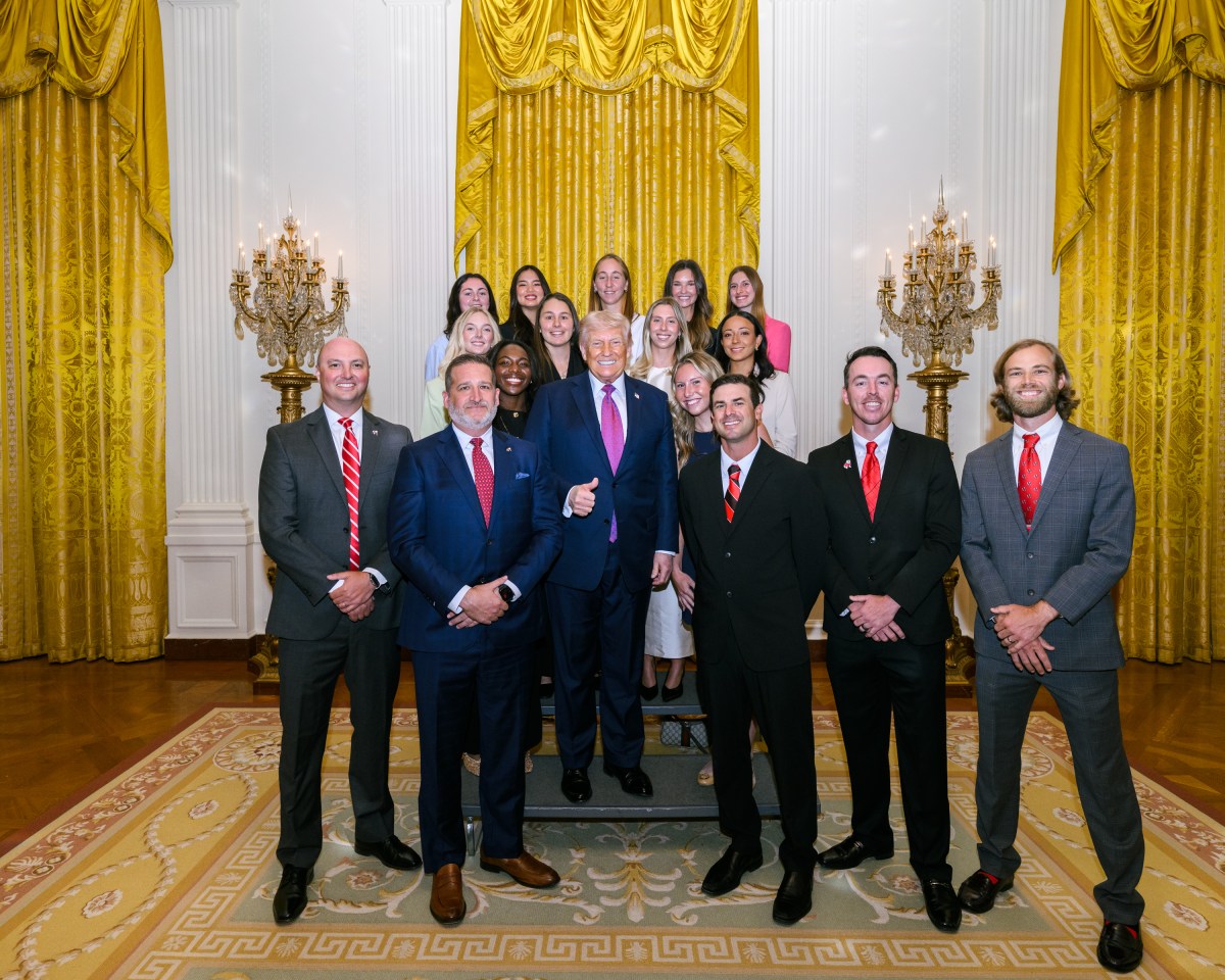 President Donald J. Trump poses with the Georgia Women’s Tennis team in the East Room for NCAA Collegiate National Champions Day at the White House, Tuesday, April 21, 2026. (Official White House Photo by Daniel Torok)
