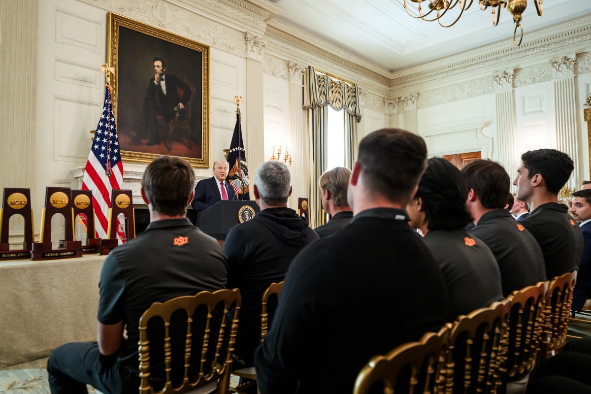 President Donald J. Trump delivers remarks in the State Dining Room for NCAA Collegiate National Champions Day at the White House, Tuesday, April 21, 2026. (Official White House Photo by Daniel Torok)