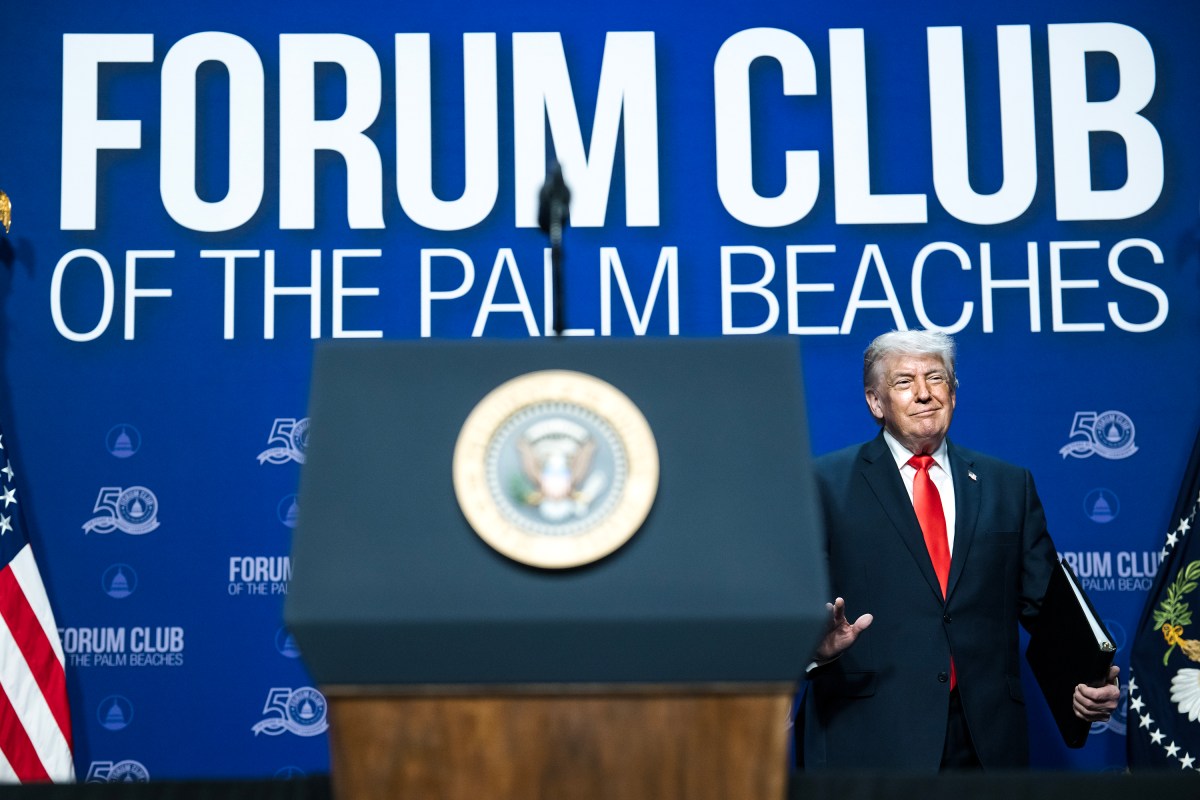 President Donald J. Trump attends a dinner for the Forum Club of the Palm Beaches, Friday, May 1, 2026, at the Raymond F. Kravis Center for the Performing Arts in West Palm Beach, Florida. (Official White House Photo by Daniel Torok).