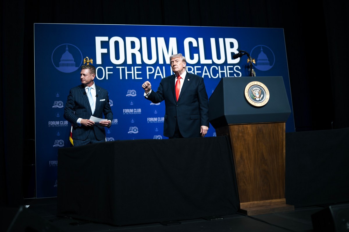 President Donald J. Trump attends a dinner for the Forum Club of the Palm Beaches, Friday, May 1, 2026, at the Raymond F. Kravis Center for the Performing Arts in West Palm Beach, Florida. (Official White House Photo by Daniel Torok).