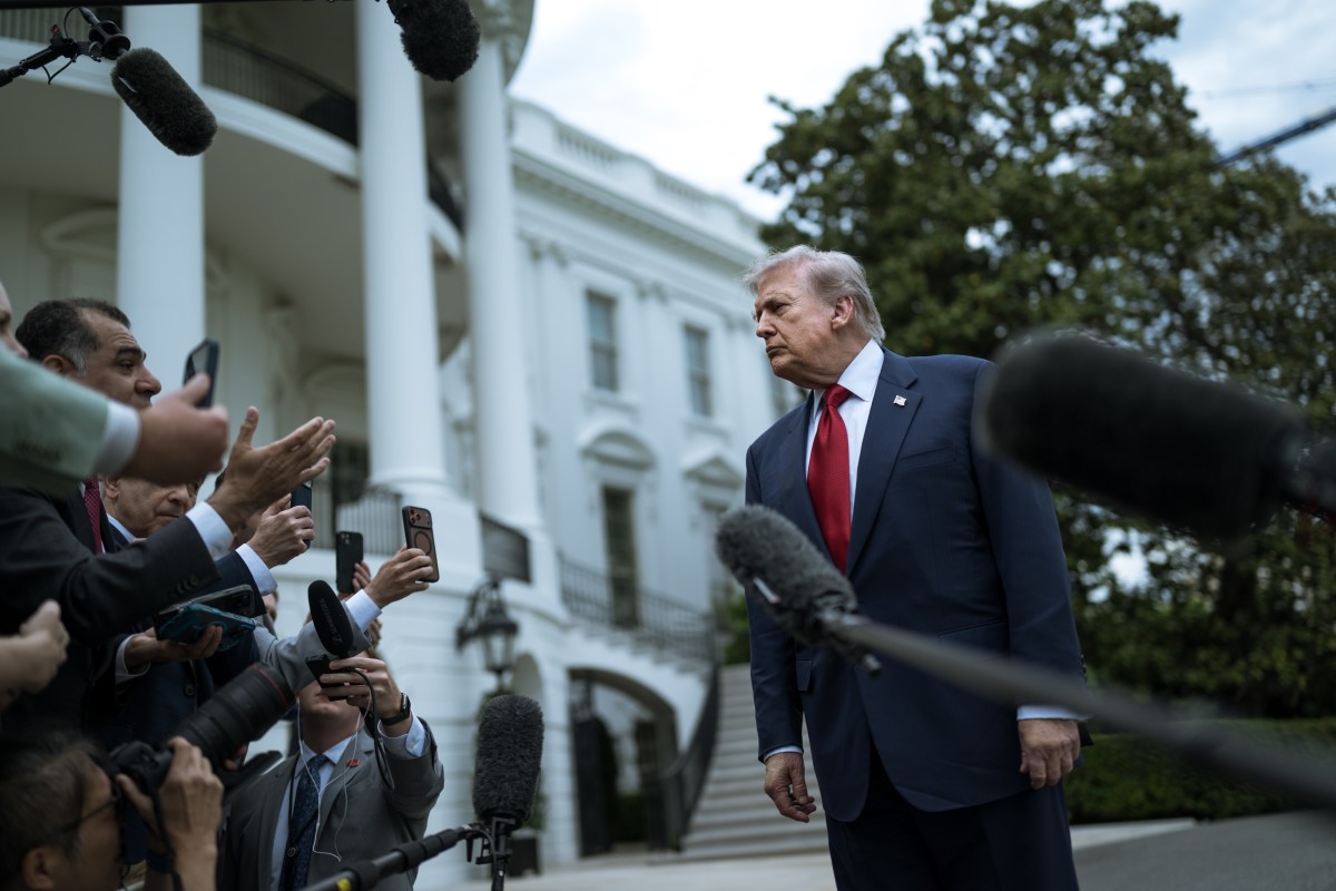 President Donald J. Trump boards Marine One on the South Lawn of the White House, Friday, May 8, 2026, en route Trump National Golf Club Washington D.C. in Sterling, Virginia. (Official White House Photo by Patrick B. Ruddy).
