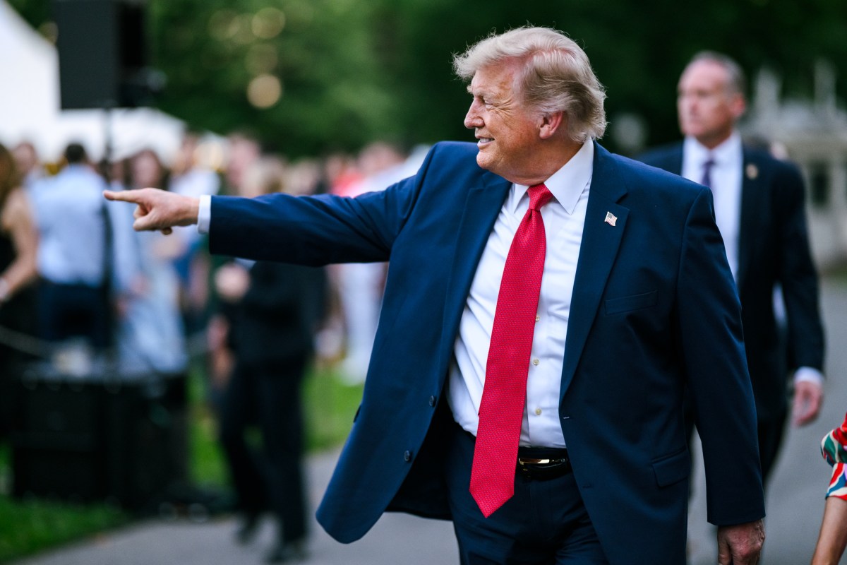 President Donald J. Trump and First Lady Melania Trump work the rope line at the Congressional Picnic on the South Lawn, Tuesday, May 19, 2026. (Official White House Photo by Daniel Torok)