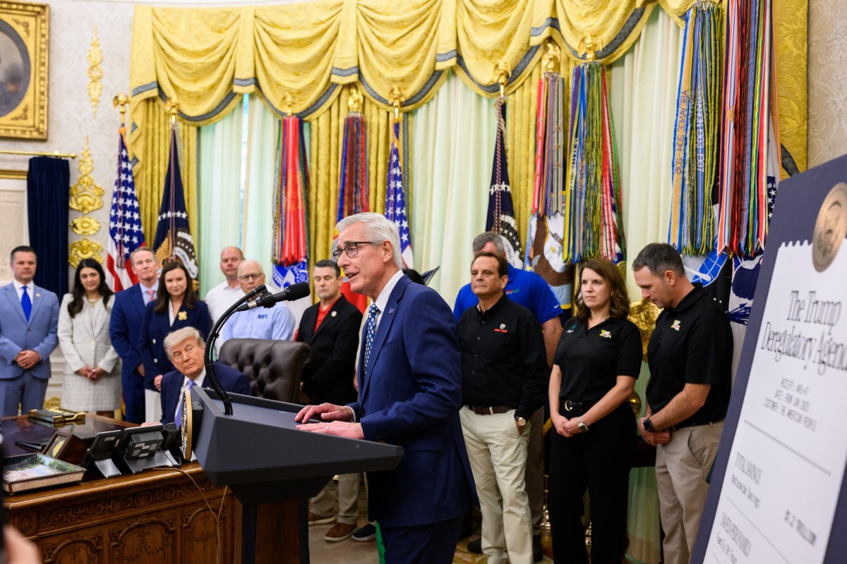 President Donald J. Trump participates in an announcement with EPA Administrator Lee Zeldin, Thursday, May 21, 2026, in the Oval Office. (Official White House Photo by Joyce Boghosian)