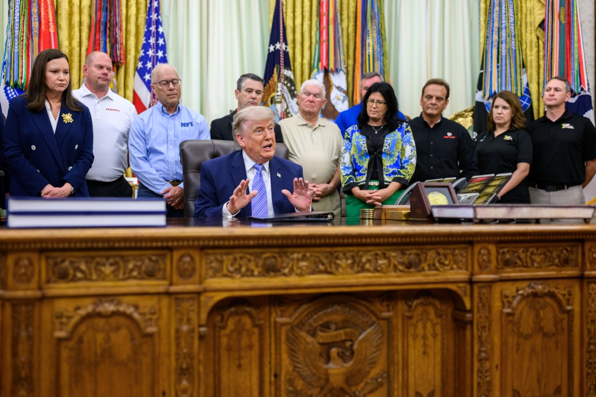 President Donald J. Trump participates in an announcement with EPA Administrator Lee Zeldin, Thursday, May 21, 2026, in the Oval Office. (Official White House Photo by Joyce Boghosian)
