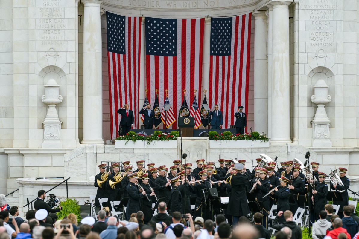 President Donald J. Trump participates in a Memorial Day ceremony at Arlington National Cemetery Amphitheater, Monday, May 25, 2026, in Arlington, Virginia. (Official White House Photo by Daniel Torok)
