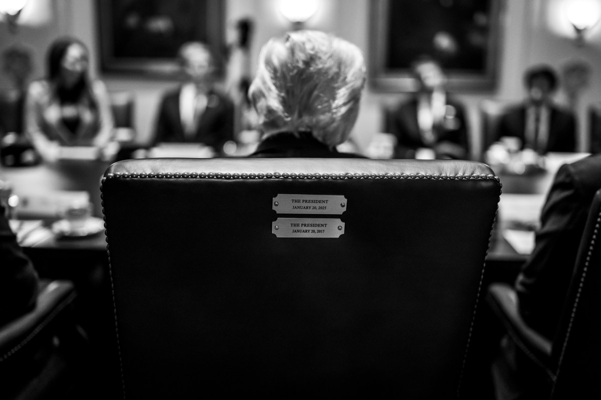 President Donald J. Trump holds a cabinet meeting in the Cabinet Room Wednesday, May 27, 2026. (Official White House Photo by Daniel Torok)
