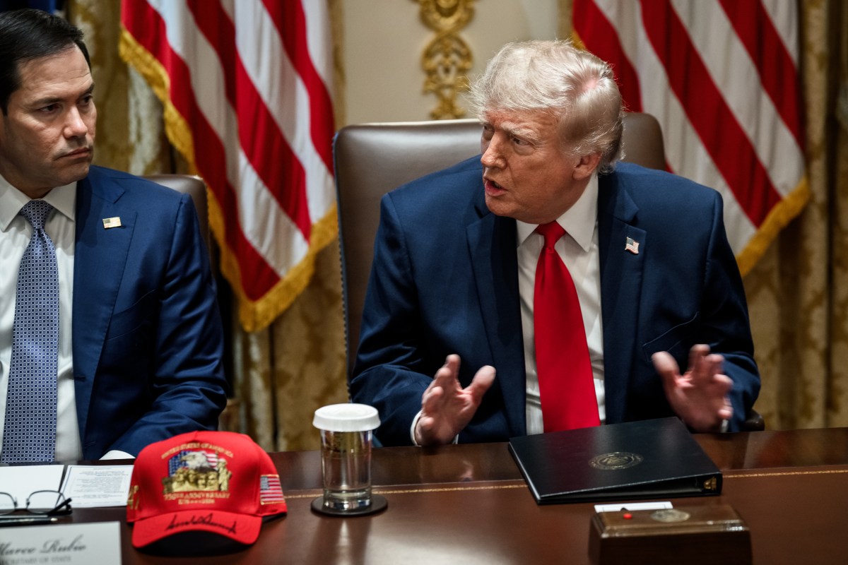 President Donald J. Trump holds a cabinet meeting in the Cabinet Room Wednesday, May 27, 2026. (Official White House Photo by Daniel Torok)