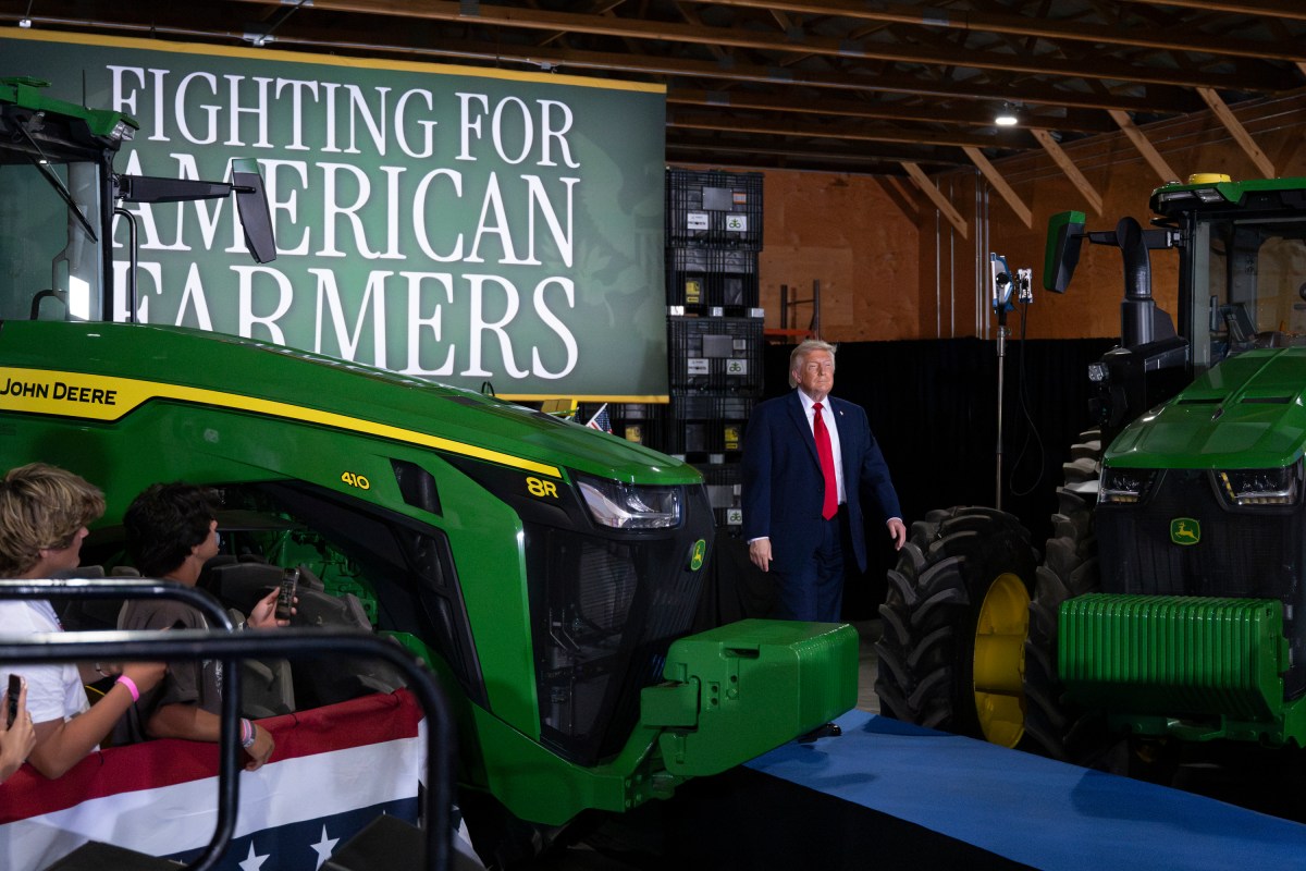 President Donald J. Trump participates in a roundtable discussion in support of Wisconsin farmers at Custer Farms in Eau Claire, Wisconsin on Friday, June 5, 2026. (Official White House Photo by Joyce N. Boghosian)