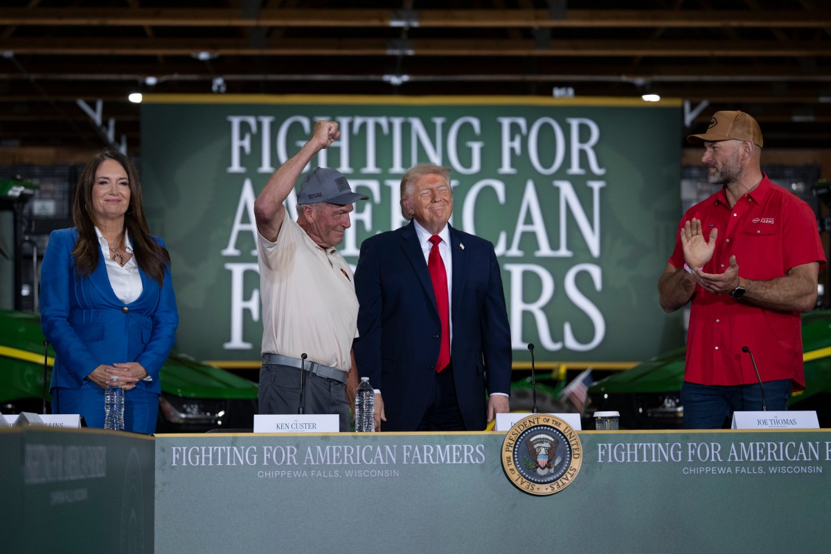 President Donald J. Trump participates in a roundtable discussion in support of Wisconsin farmers at Custer Farms in Eau Claire, Wisconsin on Friday, June 5, 2026. (Official White House Photo by Joyce N. Boghosian)