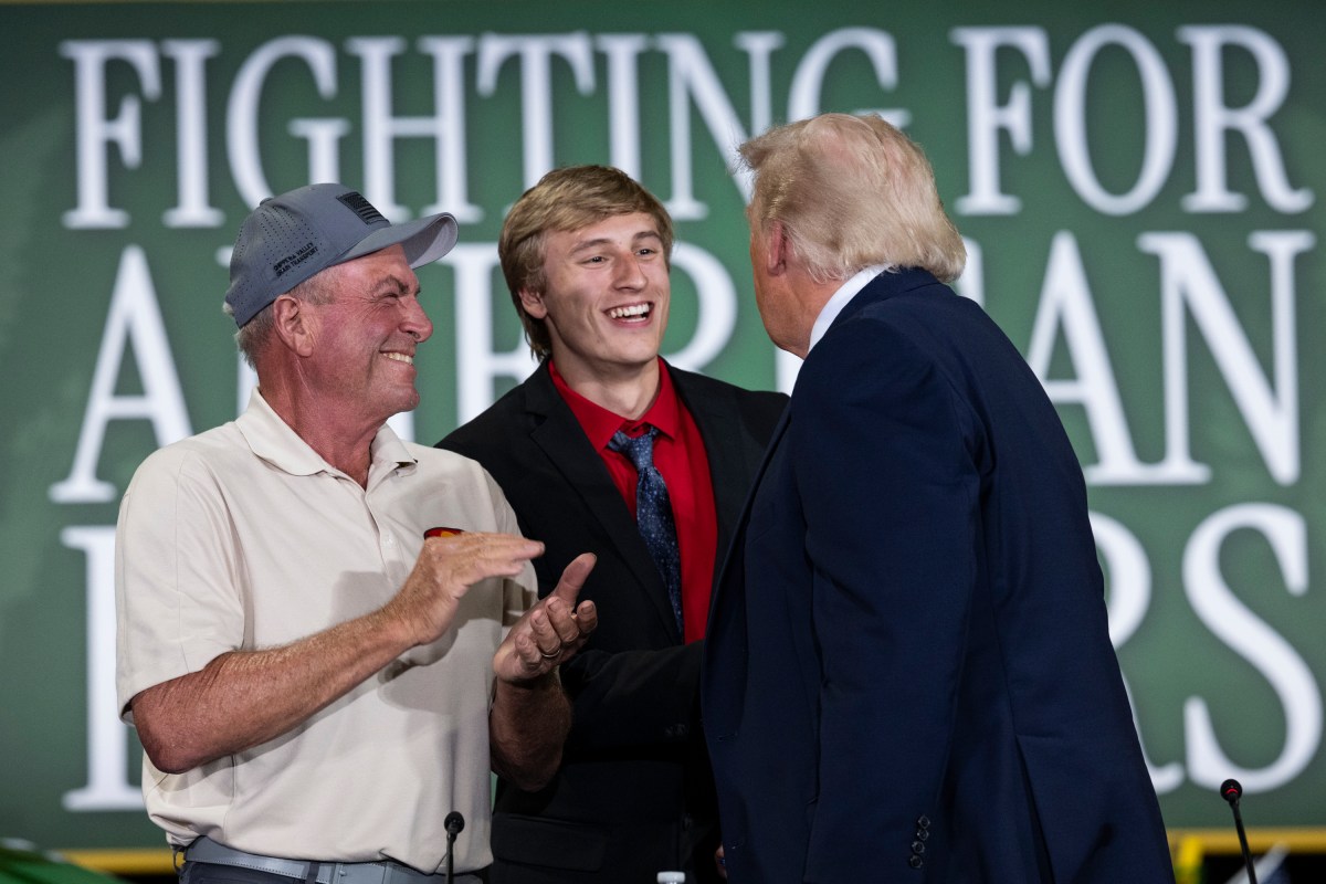 President Donald J. Trump participates in a roundtable discussion in support of Wisconsin farmers at Custer Farms in Eau Claire, Wisconsin on Friday, June 5, 2026. (Official White House Photo by Joyce N. Boghosian)