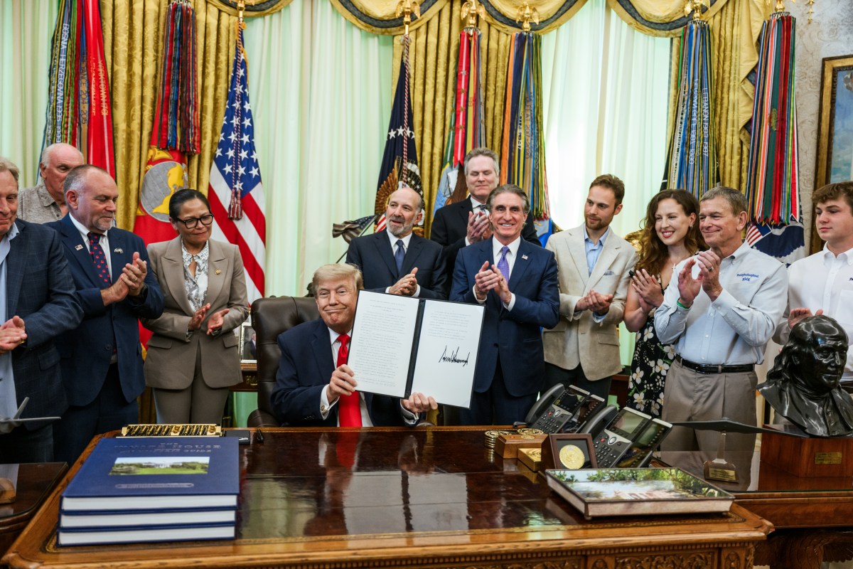 President Donald J. Trump signs a proclamation to restore commercial fishing access in the Pacific, advancing the America First Fishing Policy, Thursday, June 11, 2026, in the Oval Office. (Official White House Photo by Joyce N. Boghosian)