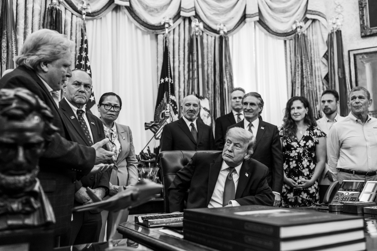 President Donald J. Trump signs a proclamation to restore commercial fishing access in the Pacific, advancing the America First Fishing Policy, Thursday, June 11, 2026, in the Oval Office. (Official White House Photo by Joyce N. Boghosian)