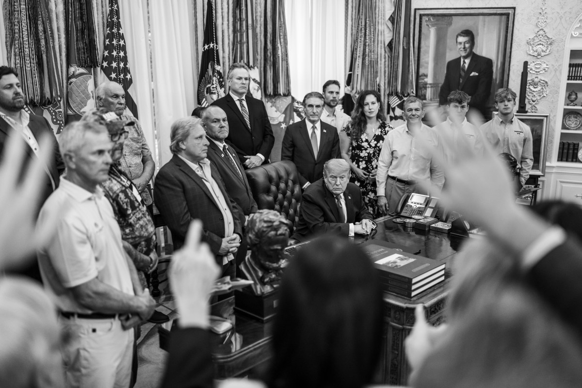 President Donald J. Trump signs a proclamation to restore commercial fishing access in the Pacific, advancing the America First Fishing Policy, Thursday, June 11, 2026, in the Oval Office. (Official White House Photo by Joyce N. Boghosian)