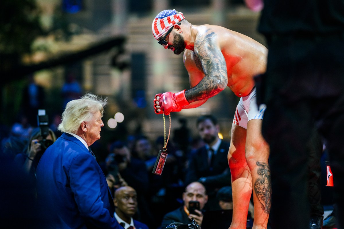 President Donald J. Trump attends UFC Freedom 250, the mixed martial arts event produced by the Ultimate Fighting Championship, Sunday, June 14, 2026, on the South Lawn of the White House. (Official White House Photo by Daniel Torok)