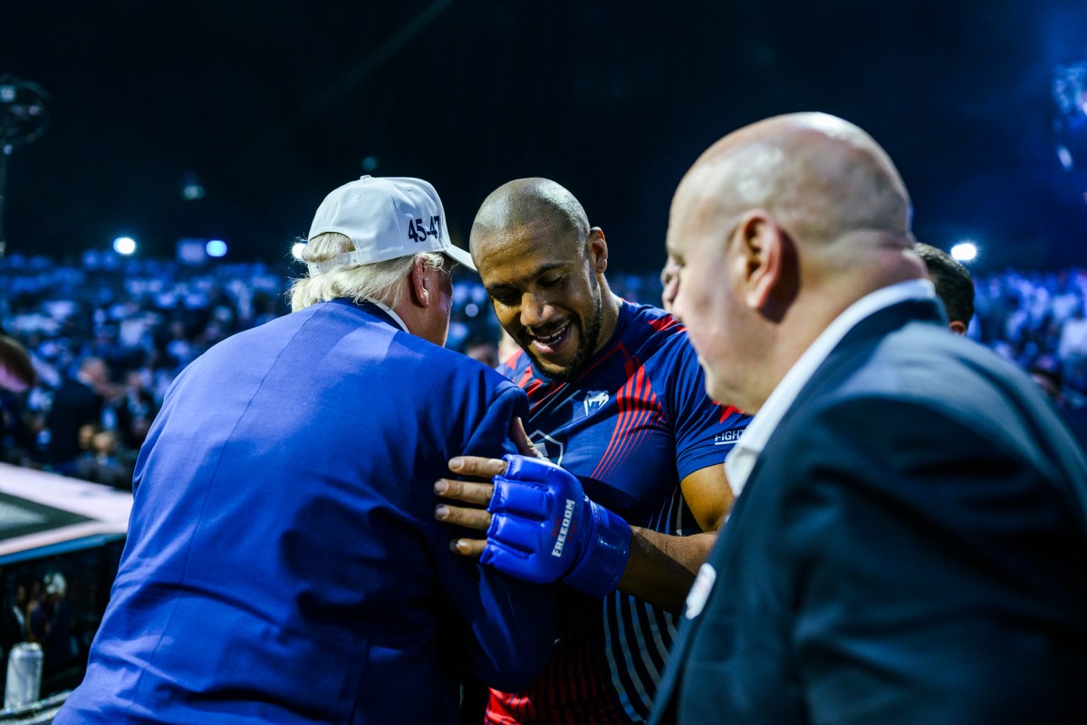 President Donald J. Trump attends UFC Freedom 250, the mixed martial arts event produced by the Ultimate Fighting Championship, Sunday, June 14, 2026, on the South Lawn of the White House. (Official White House Photo by Daniel Torok)