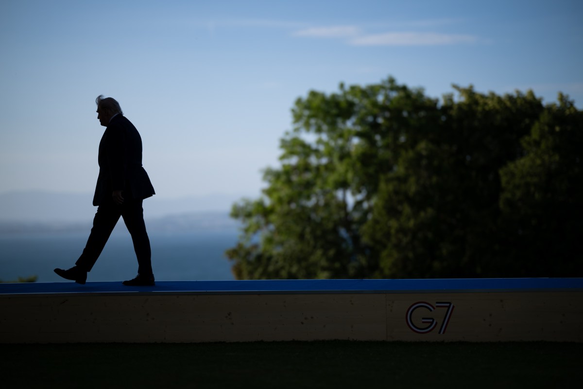 President Donald J. Trump participates in a working dinner with G7 leaders at the Hotel Royal Evian, Monday, June 15, 2026, during the G7 in Evians-les-Bains, France. (Official White House Photo by Daniel Torok)