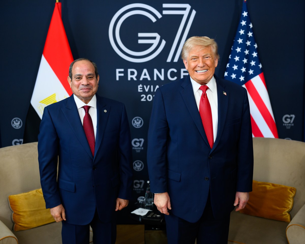 President Donald J. Trump participates in a bilateral meeting with President Abdel Fattah Saeed Hussein Khalil el-Sisi of Egypt, Wednesday, June 17, 2026, at the Hotel Royal Evian on the margins of the G7 in Evian-les-Bains, France.  (Official White House Photo by Daniel Torok)