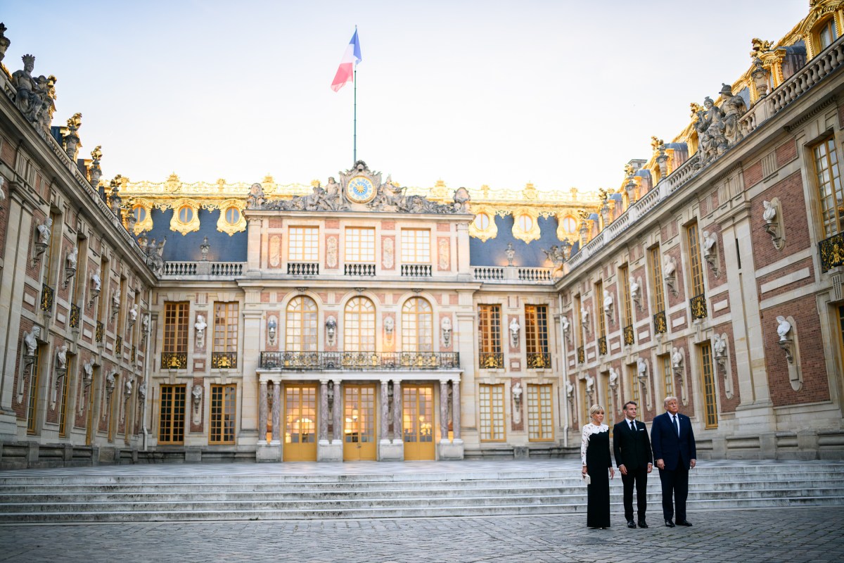 President Donald J. Trump arrives at the Palace of Versailles, France on Wednesday, June 17, 2026, to attend a bilateral dinner with French President Emmanuel Macron.(Official White House Photo by Daniel Torok)