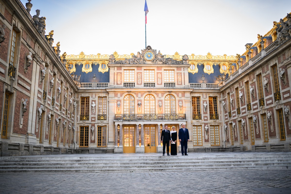 President Donald J. Trump arrives at the Palace of Versailles, France on Wednesday, June 17, 2026, to attend a bilateral dinner with French President Emmanuel Macron.(Official White House Photo by Daniel Torok)