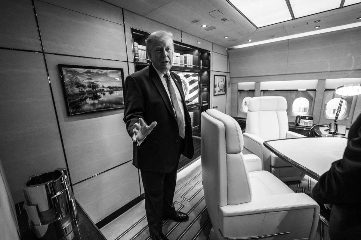 President Donald J. Trump tours the new Air Force One at Joint Base Andrews, Maryland on Friday, June 19, 2026. (Official White House Photo by Daniel Torok)
