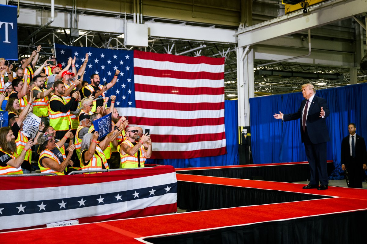 President Donald J. Trump delivers remarks at the Mack Trucks facility in Macungie, Pennsylvania, Tuesday, June 23, 2026. (Official White House Photo by Molly Riley)