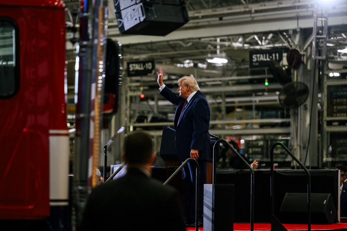 President Donald J. Trump delivers remarks at the Mack Trucks facility in Macungie, Pennsylvania, Tuesday, June 23, 2026. (Official White House Photo by Molly Riley)