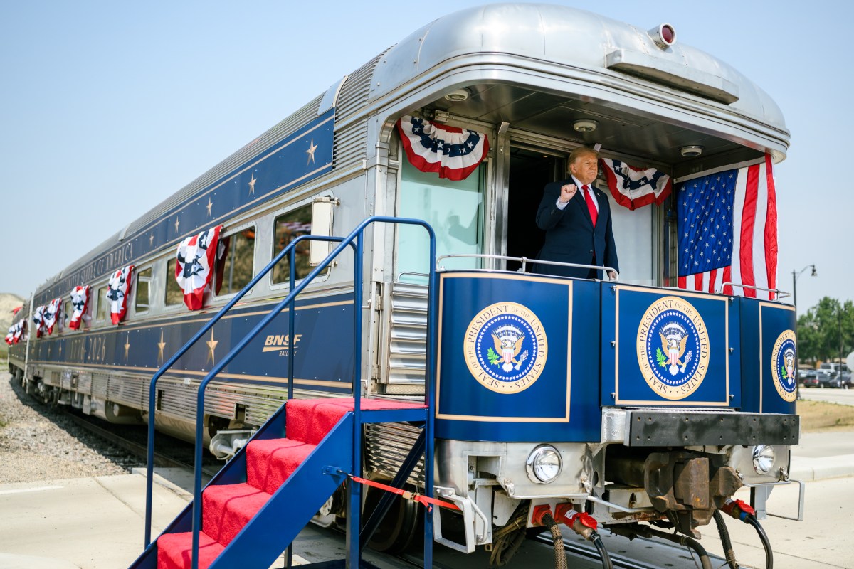 President Donald J. Trump greets the crowd in Medora, North Dakota, after arriving on the Freedom 250 Train en route to the grand opening of the Theodore Roosevelt Presidential Library, Wednesday, July 1, 2026. (Official White House Photo by Daniel Torok)