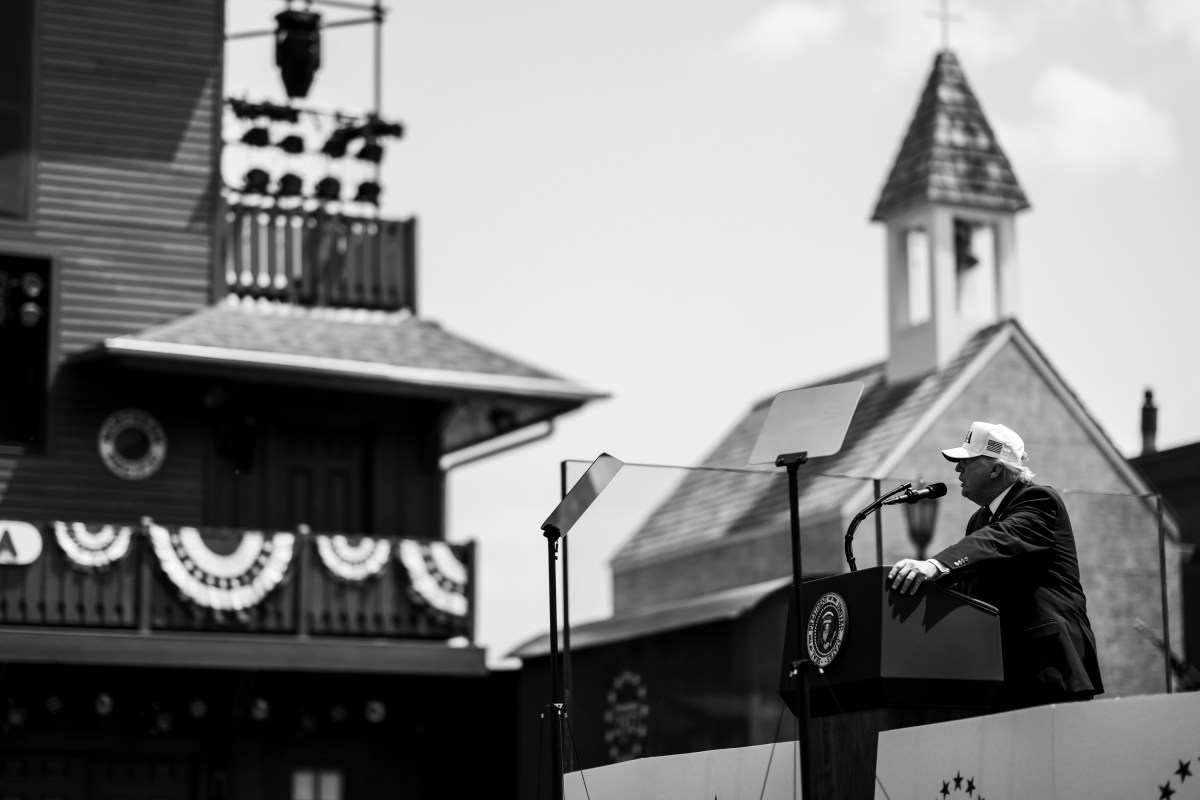 President Donald J. Trump delivers remarks at the Burning Hills Amphitheatre in Medora, North Dakota on Wednesday, July 1, 2026. (Official White House Photo by Daniel Torok)